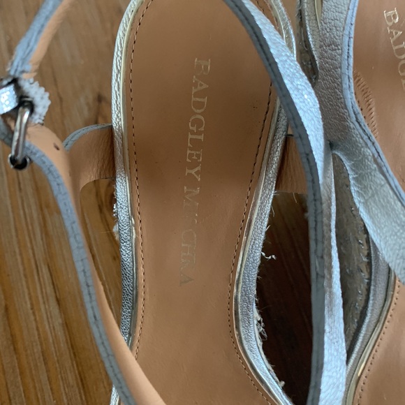 Baffley mischka sandals with silver straps - Picture 2 of 5